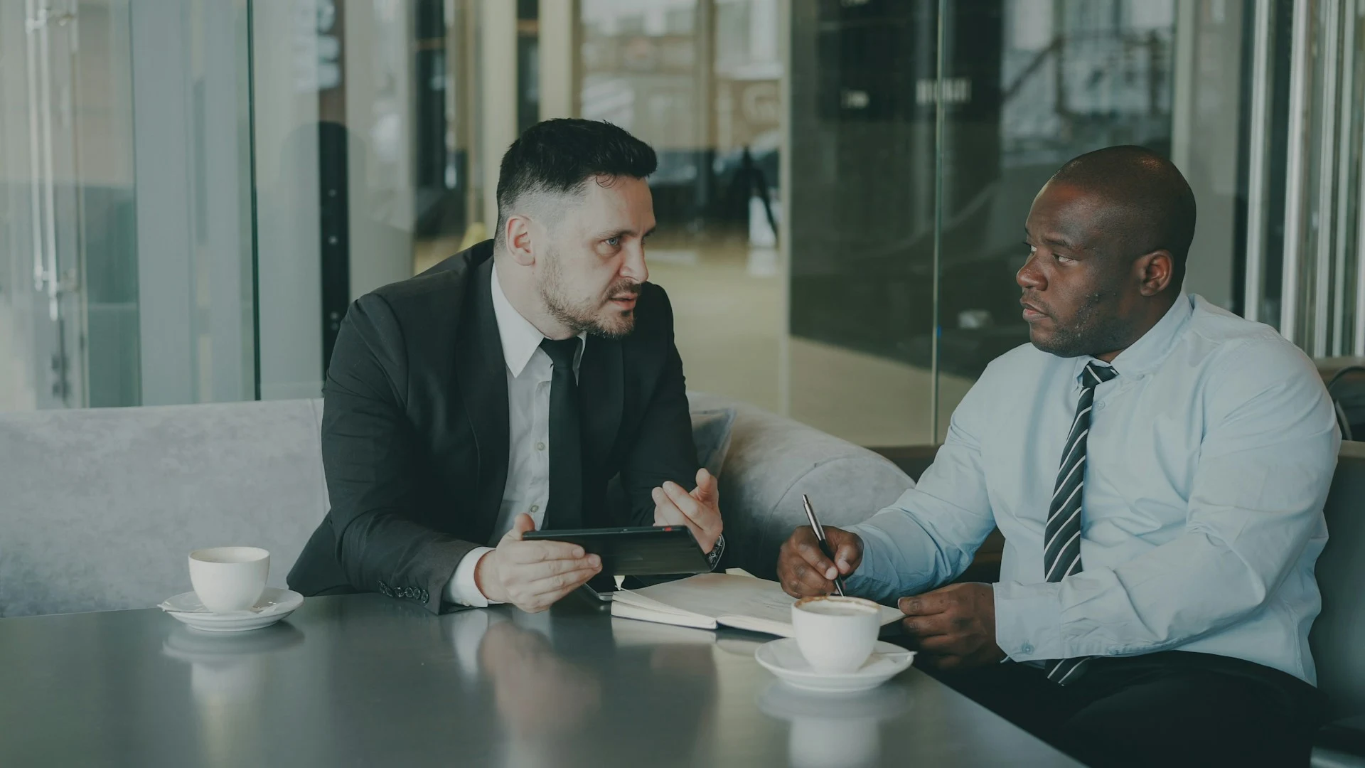 Managing challenging customer interactions [microlearn]